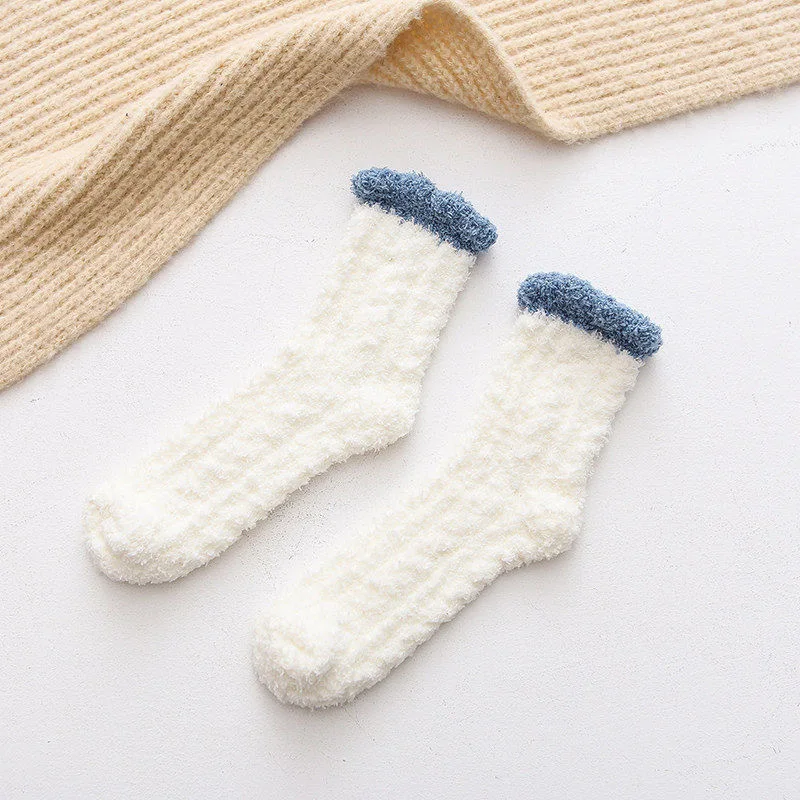 Женские носки для зимнего тепла Coral Velvet Носки для сна Средняя трубка Домашнее напольное покрытие Плюшевые и утолщенные теплые снежные носки носки